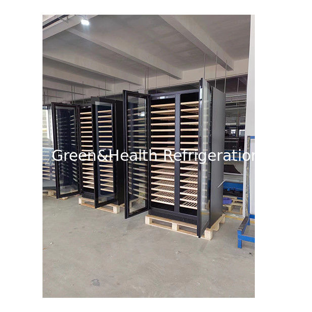 बीज लकड़ी की अलमारियों और व्यावसायिक उपयोग के लिए 316 बोतल क्षमता के साथ डुअल-ज़ोन तापमान वाइन कूलर